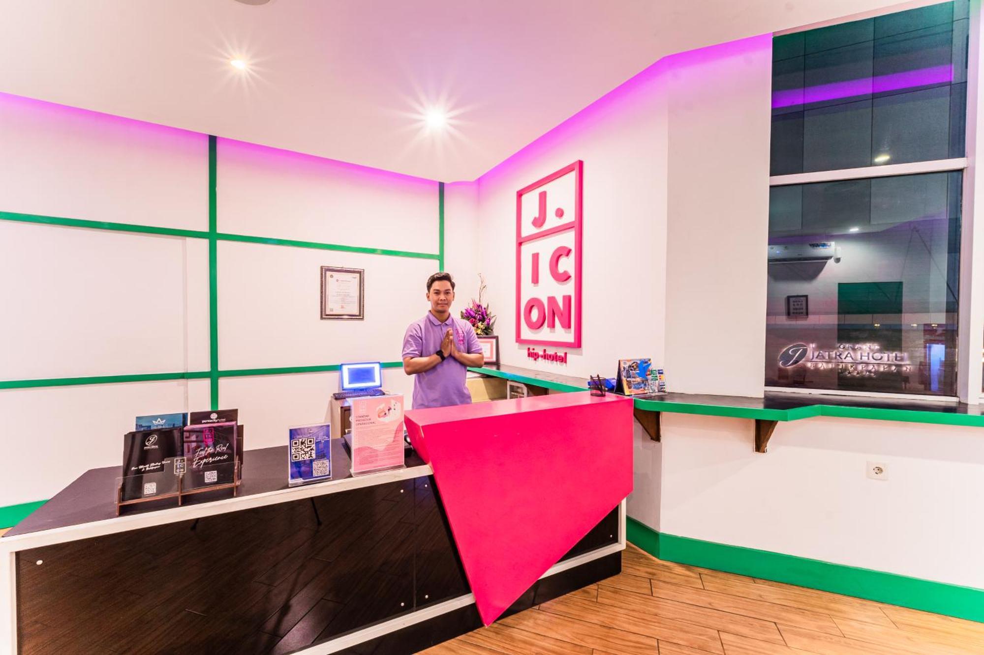 J Icon Hip Hotel Balikpapan  Eksteriør bilde